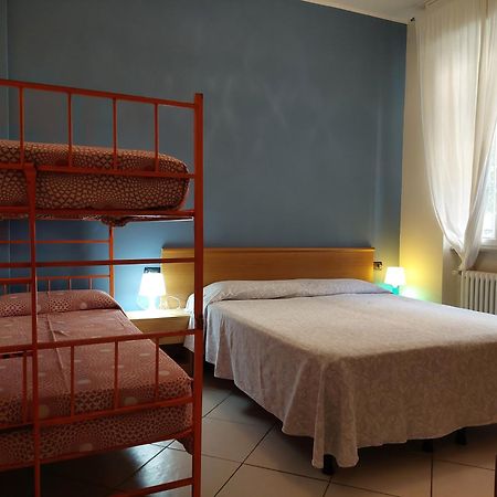 Apartamento 50 Metri Dal Mare - Free Parking E A/C Pietra Ligure Exterior foto