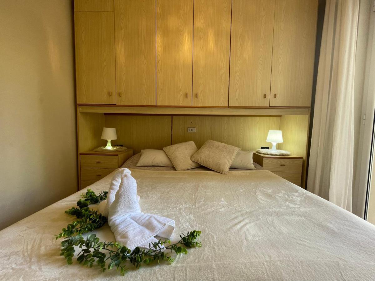 Apartamento 50 Metri Dal Mare - Free Parking E A/C Pietra Ligure Exterior foto