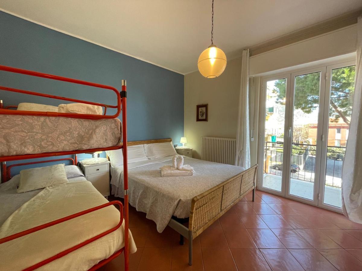 Apartamento 50 Metri Dal Mare - Free Parking E A/C Pietra Ligure Exterior foto