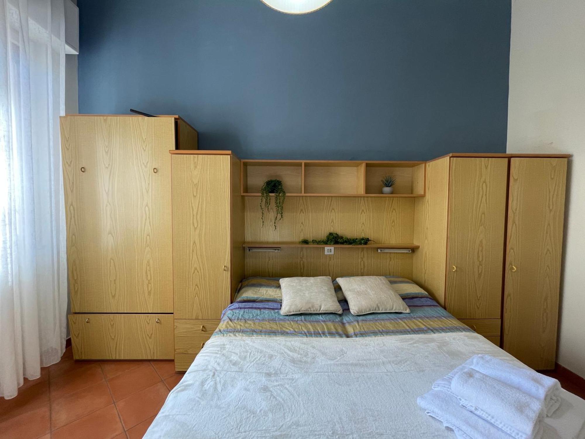 Apartamento 50 Metri Dal Mare - Free Parking E A/C Pietra Ligure Habitación foto