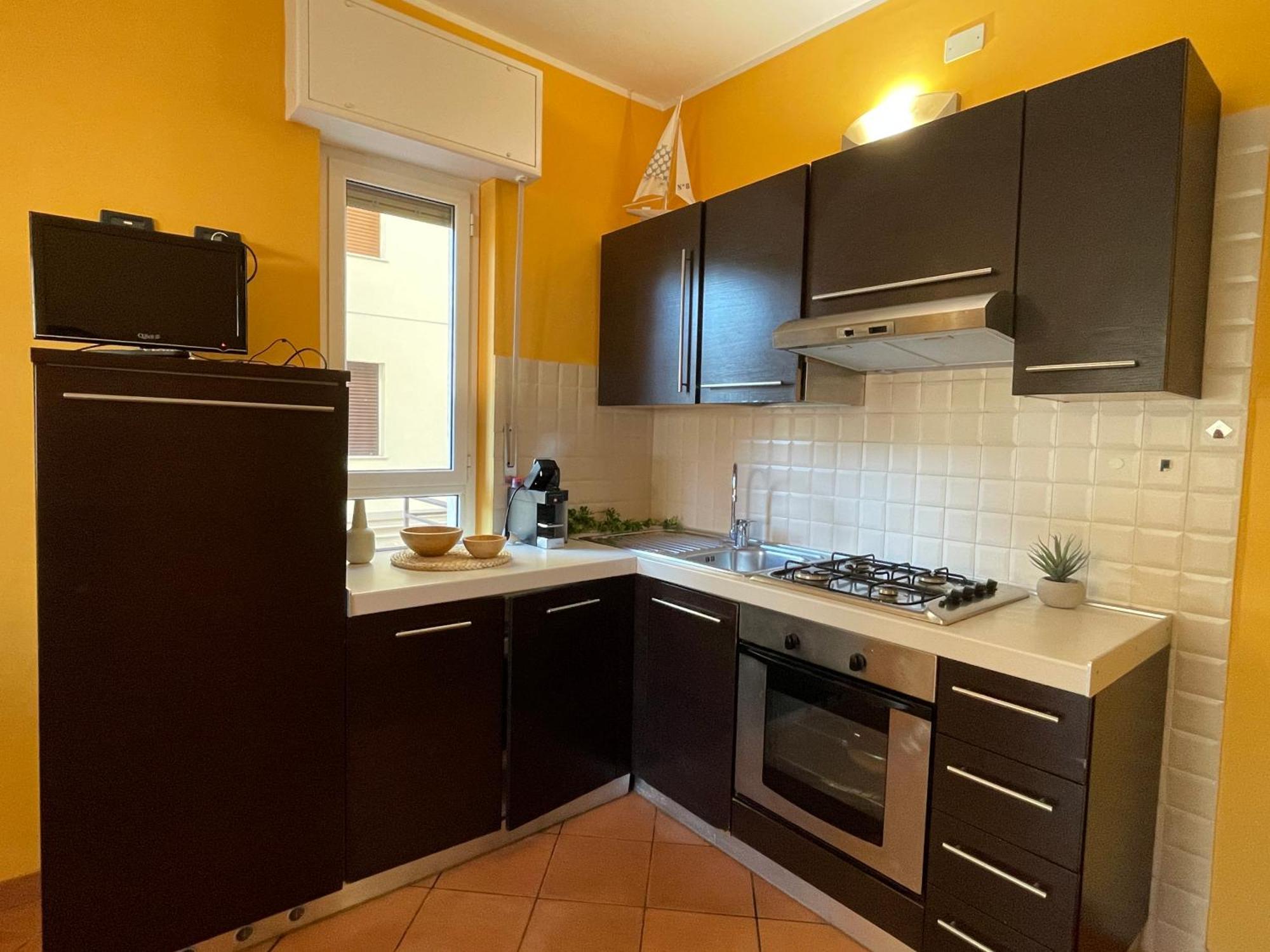 Apartamento 50 Metri Dal Mare - Free Parking E A/C Pietra Ligure Exterior foto